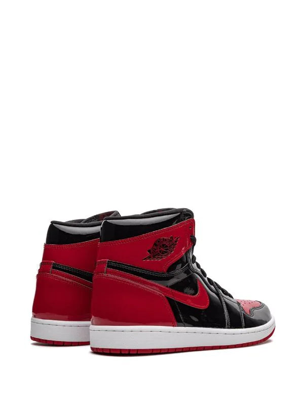NIKE - AIR JORDAN